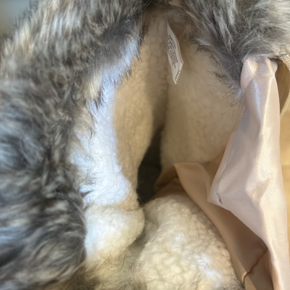 Apres brand Warm winter boots tan side zip ties size 7 new - Picture 6 of 6